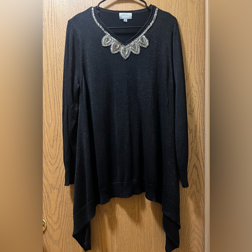 Joseph A Black V-Neck Sweater with Silver Accents
